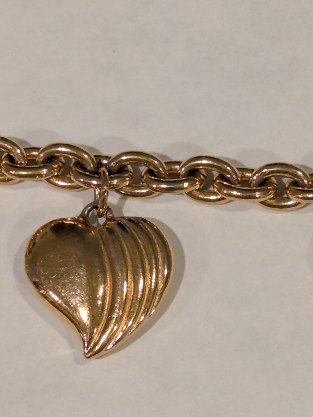 Vintage Heavy Six Hearts Charm Bracelet / Gold Tone ❤️ - Picture 3 of 8